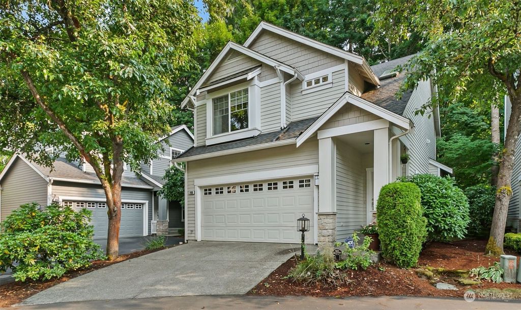 Photo of 486 Newport Way NW, Issaquah, WA 98027 (MLS # 2149918)