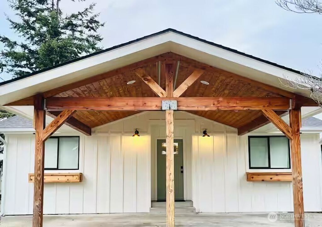 Photo of 4217 Peninsula Road, Stanwood, WA 98292 (MLS # 2438304)