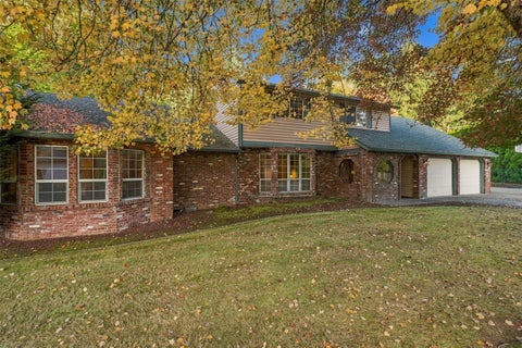Photo of 17102 NE 37th Circle, Vancouver, WA 98682 (MLS # 2548843)