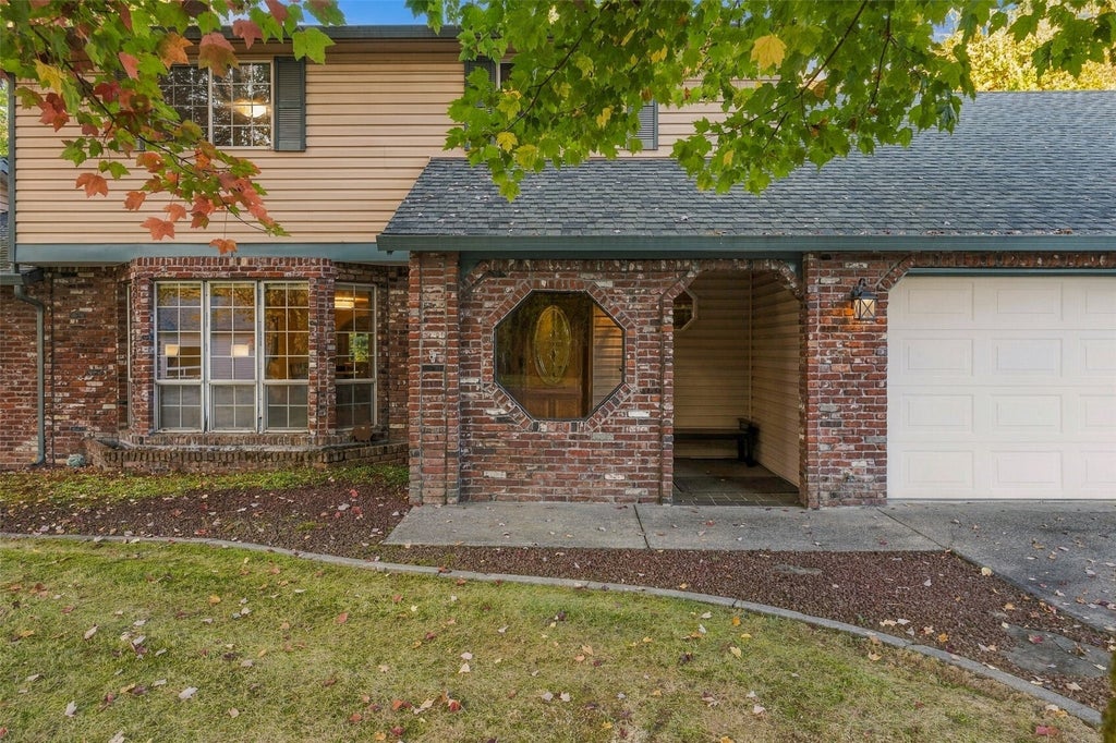 Photo of 17102 NE 37th Circle, Vancouver, WA 98682 (MLS # 2548843)