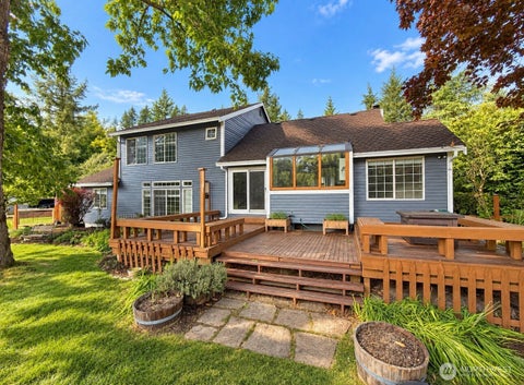 Photo of 20611 se 135 Street, Issaquah, WA 98027 (MLS # 2579579)