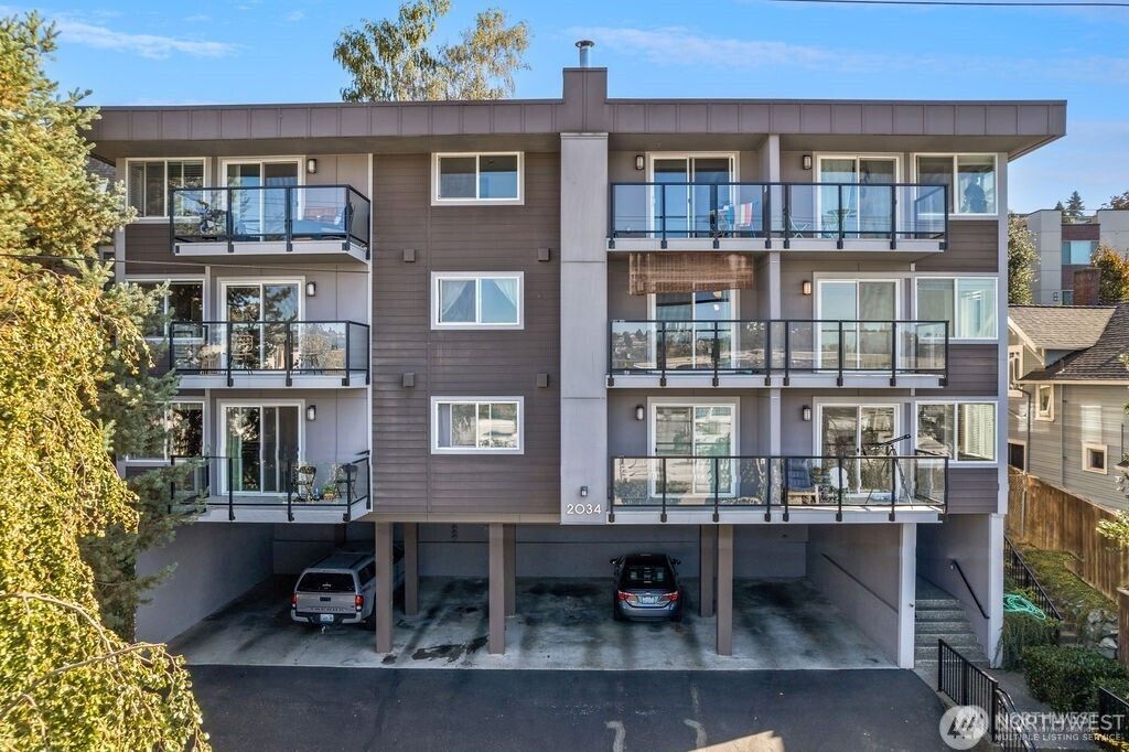 Photo of 2034 14th Avenue W #104, Seattle, WA 98119 (MLS # 2518540)