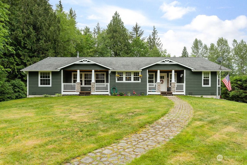 Photo of 10927 84th Street NE, Lake Stevens, WA 98258 (MLS # 2072536)