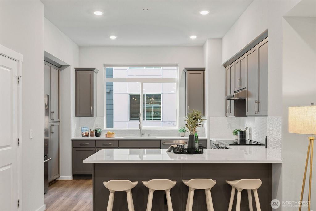 Photo of 8321 NE 176th Court #104, Kenmore, WA 98028 (MLS # 2479367)