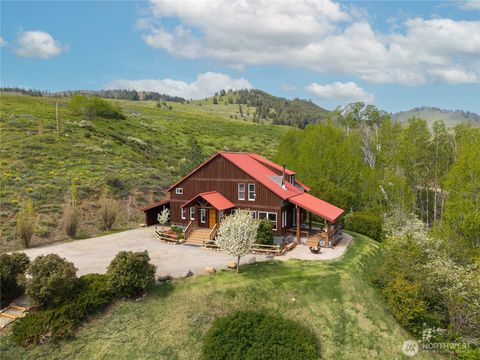 Photo of 373 Rendezvous Road, Winthrop, WA 98862 (MLS # 2517664)
