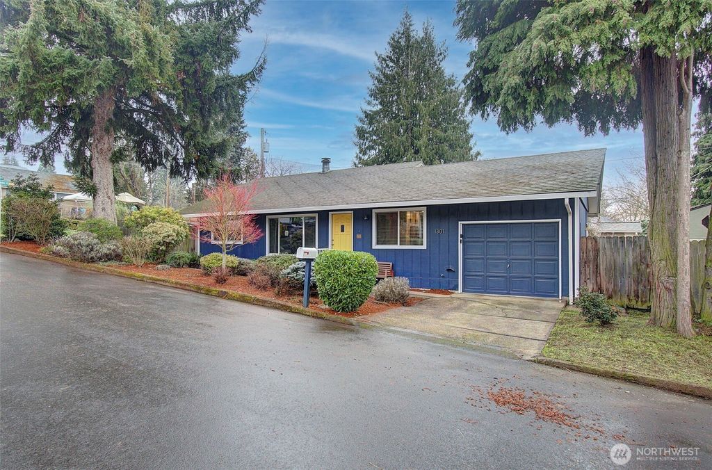 Photo of 1301 NW 40th Street, Vancouver, WA 98660 (MLS # 2463207)