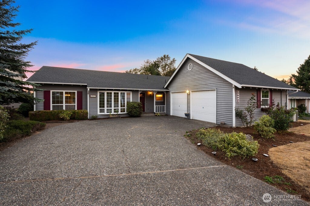 Photo of 26621 Bristol Court, Kent, WA 98032 (MLS # 2576756)