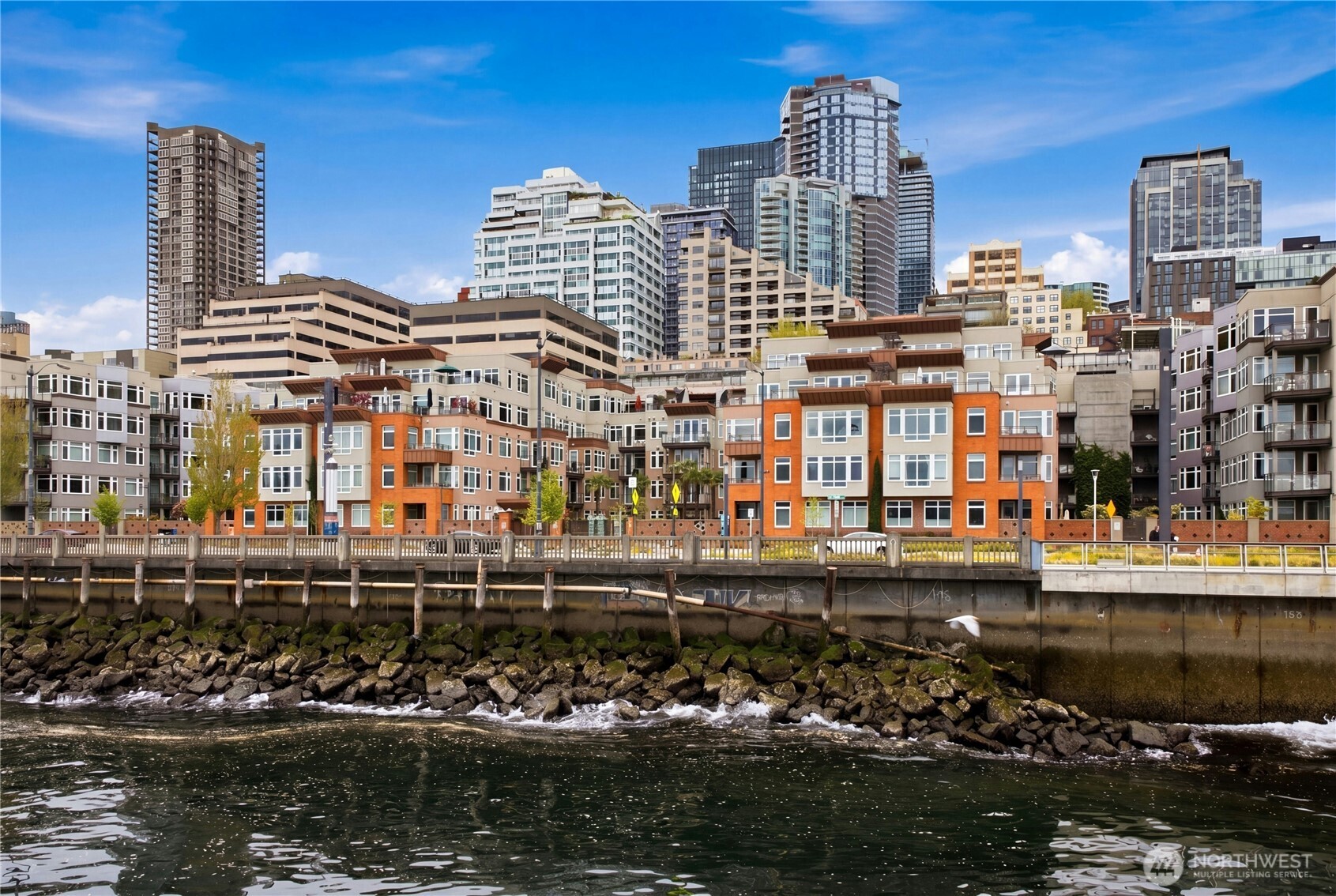 1900 Alaskan Way 216