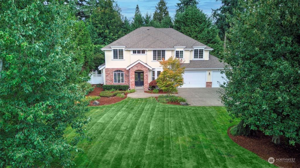 Photo of 20622 SE 162nd Way, Renton, WA 98059 (MLS # 2157100)