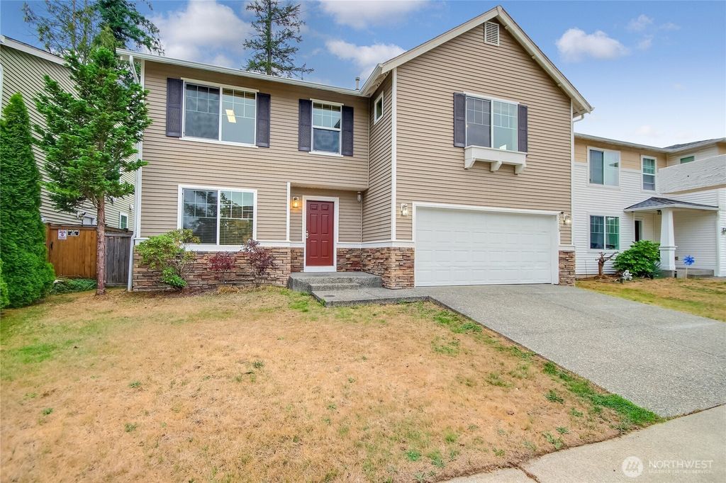Photo of 33315 41st Place S, Federal Way, WA 98001 (MLS # 2432831)