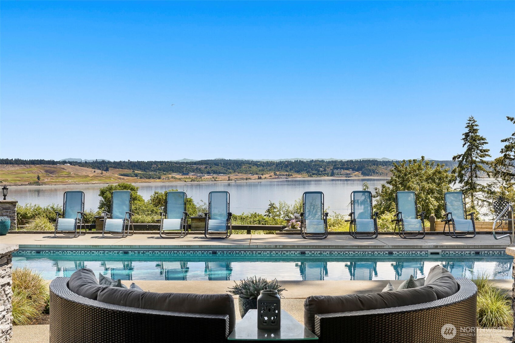 1350 Pilchuck Heights