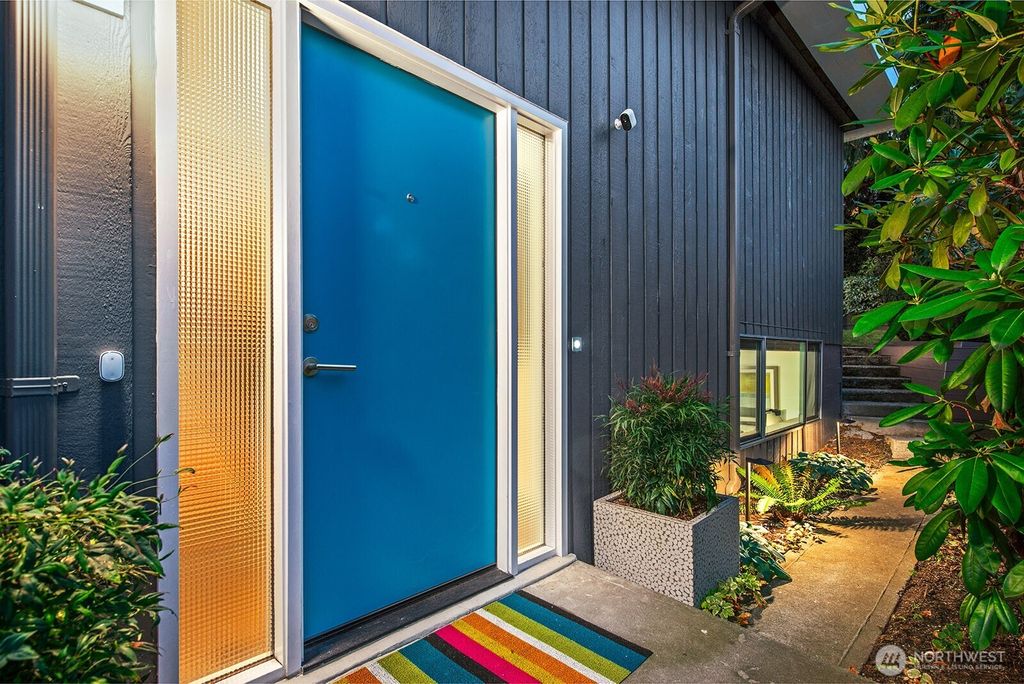 Photo of 3439 24th Avenue W, Seattle, WA 98199 (MLS # 2454745)