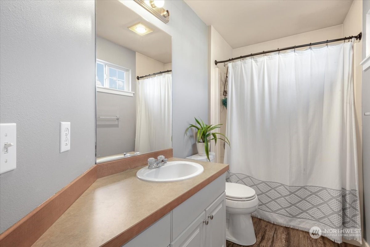 Maple Valley, Washington 98038, United States, 2 Bedrooms Bedrooms, ,3 BathroomsBathrooms,Residential,Pending,15348