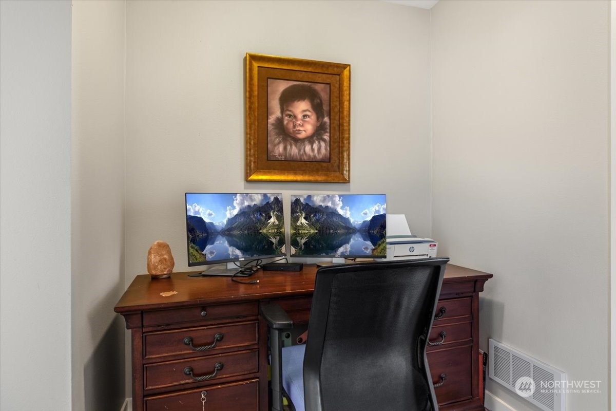 Maple Valley, Washington 98038, United States, 2 Bedrooms Bedrooms, ,3 BathroomsBathrooms,Residential,Pending,15348