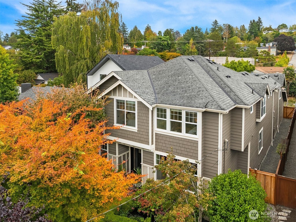 Photo of 3432 33rd Avenue W, Seattle, WA 98199 (MLS # 2587390)