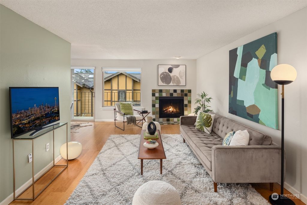 Photo of 4511 Greenwood Avenue N #3, Seattle, WA 98103 (MLS # 2196438)