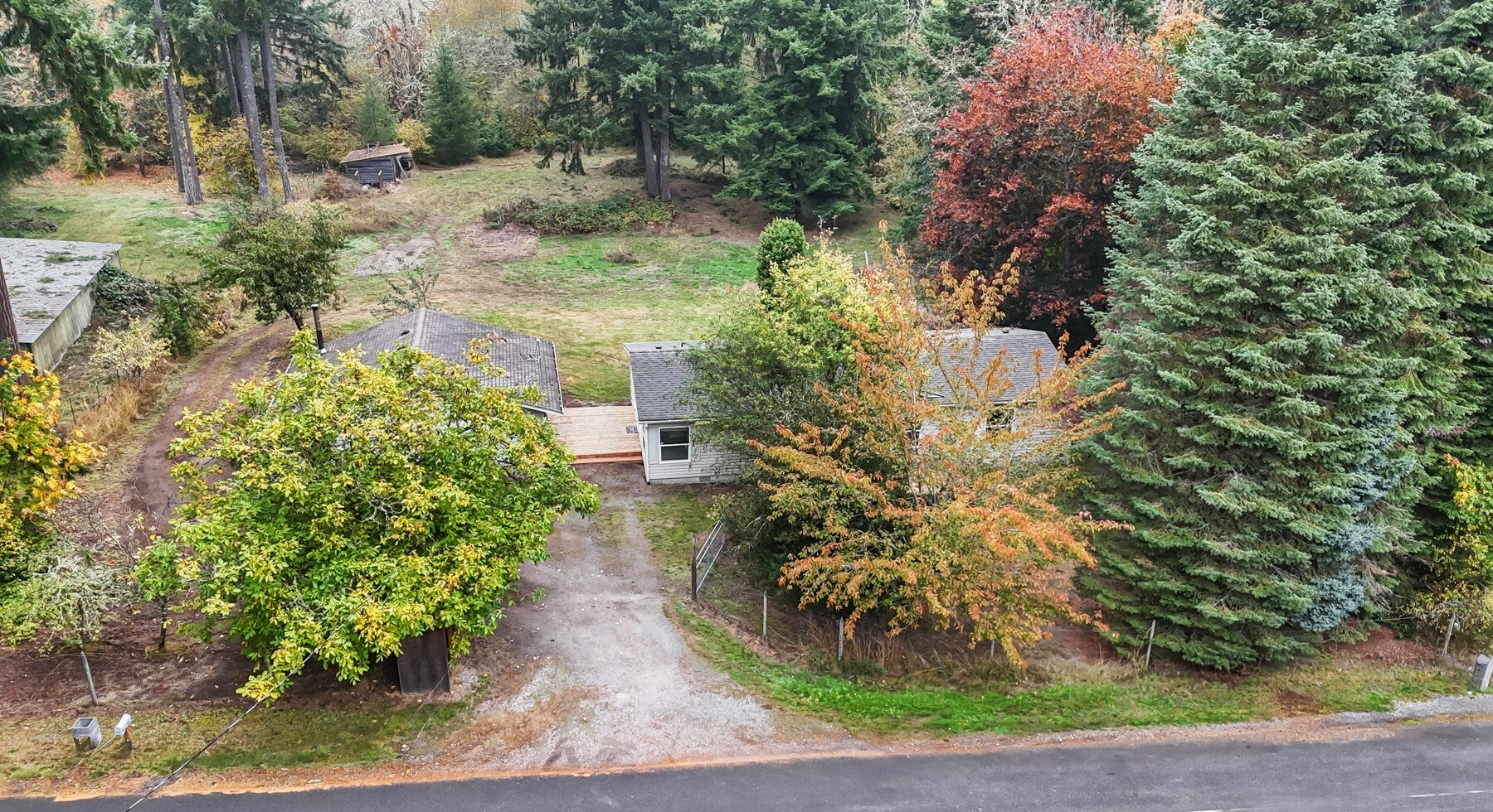 927 N Tipsoo Loop