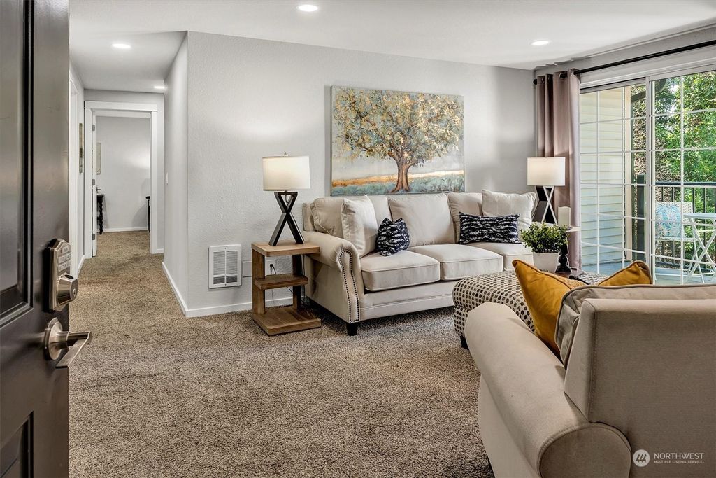 Photo of 221 9th Street #C302, Kirkland, WA 98033 (MLS # 2270606)