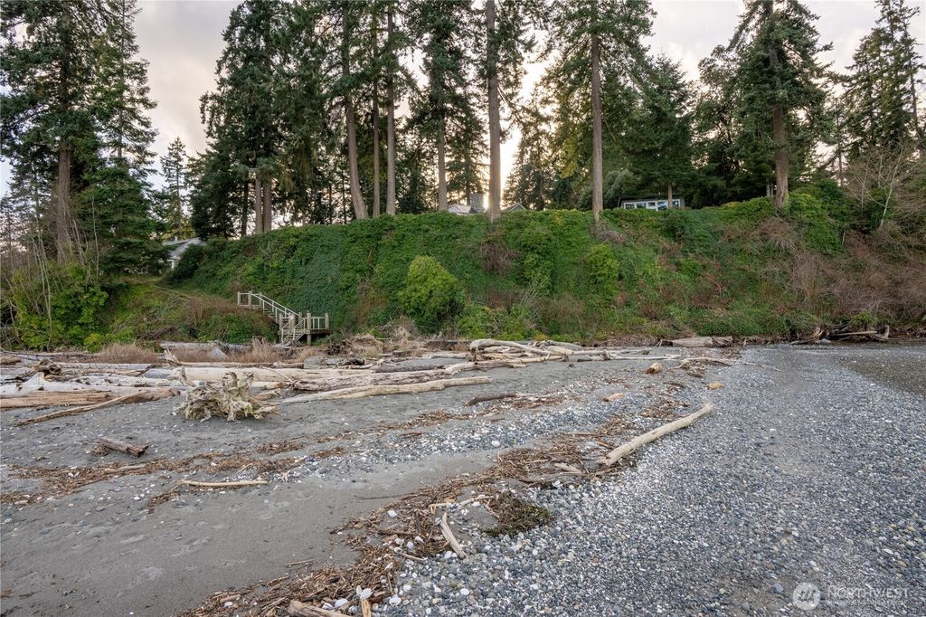 Photo of 33244 Eglon Road NE, Kingston, WA 98346 (MLS # 2496314)