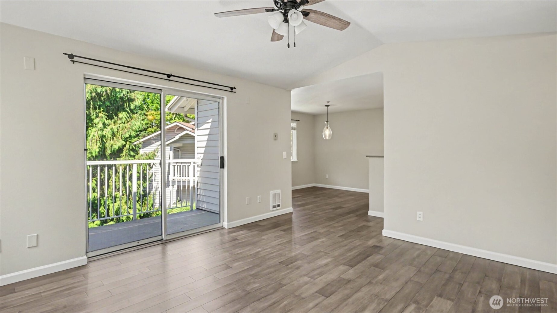 7453 Newcastle Golf Club Road L305