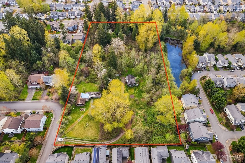 Photo of 5416 NE 5th Place, Renton, WA 98059 (MLS # 2358000)