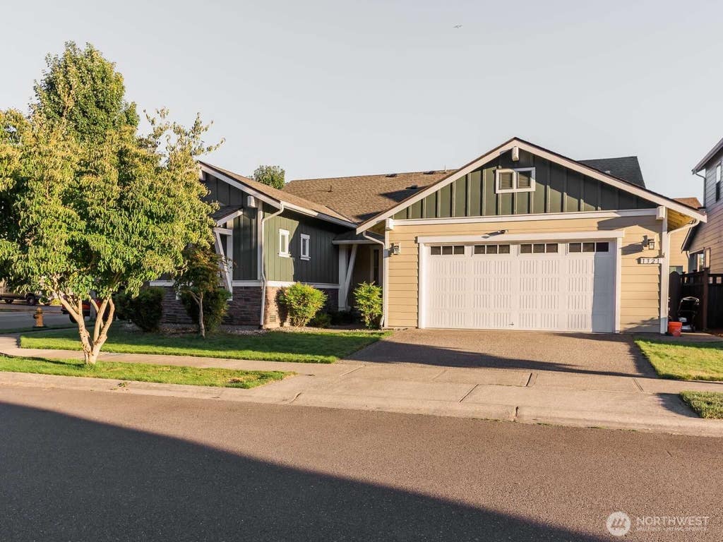 Photo of 1321 89th Avenue SE, Tumwater, WA 98501 (MLS # 2567203)