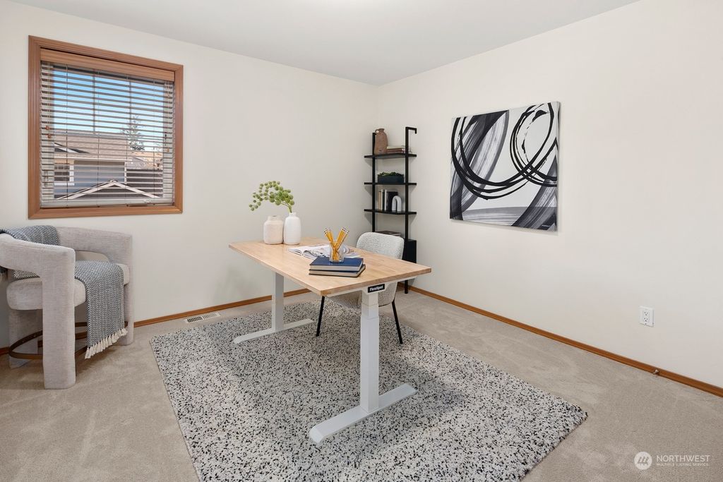 listing image 9361544875087062645