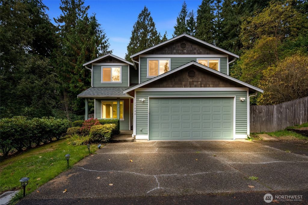 Photo of 15606 Cascadian Way, Bothell, WA 98012 (MLS # 2447221)