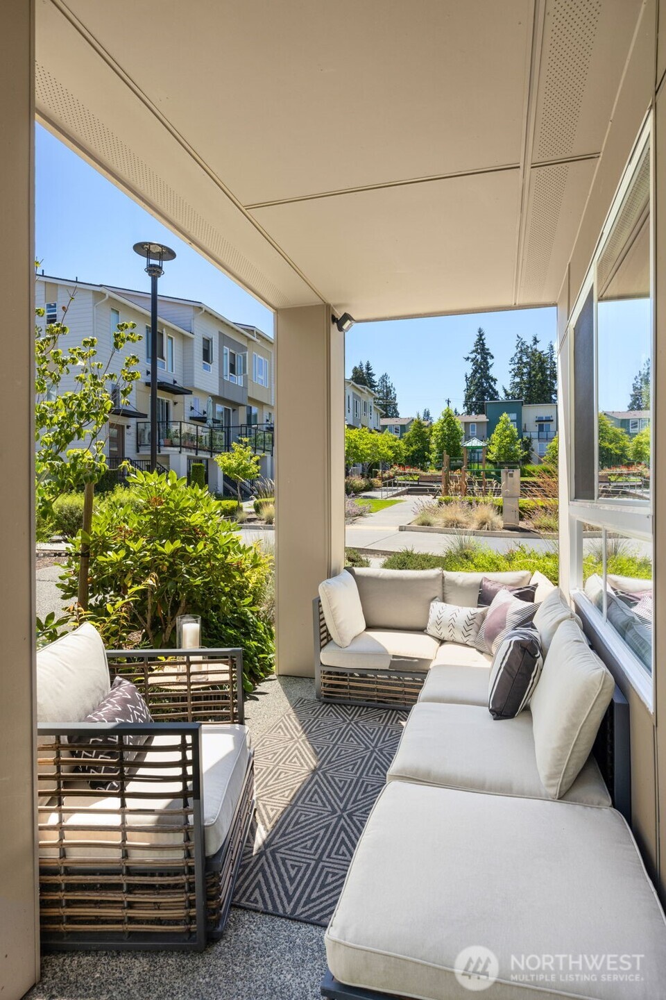 14646 35th Court NE
