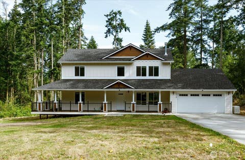 Photo of 1012 Star Flower Road, Oak Harbor, WA 98277 (MLS # 2558891)