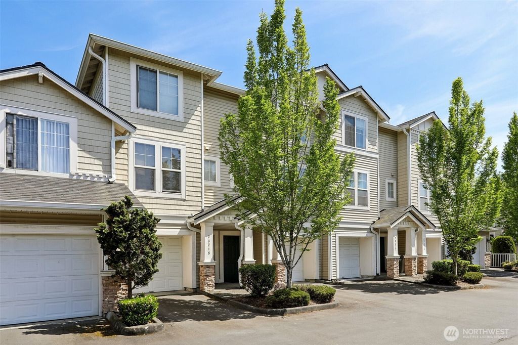 Photo of 23220 63rd Place S #27-3, Kent, WA 98032 (MLS # 2516073)