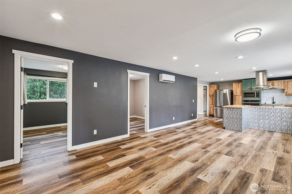 Photo of 6521 194th Avenue E, Bonney Lake, WA 98391 (MLS # 2471317)