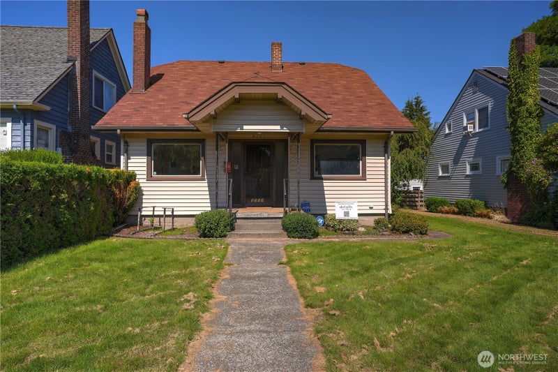 3111 N 11th Street