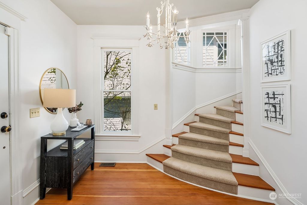 Photo of 532 29th Avenue, Seattle, WA 98122 (MLS # 2059518)