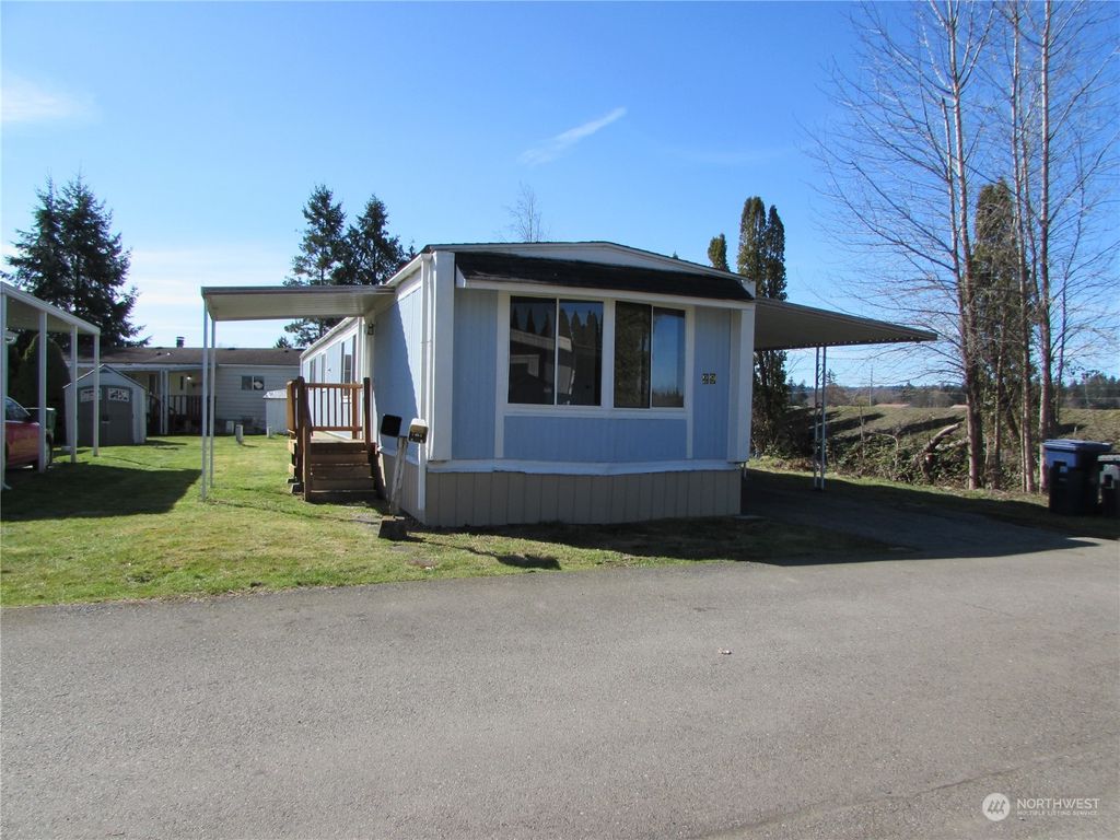 Photo of 16600 25th Avenue NE #Sp 29, Marysville, WA 98271 (MLS # 2049657)