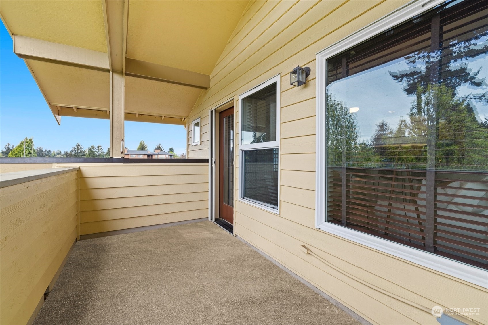 Burien, Washington 98166, United States, 2 Bedrooms Bedrooms, ,2 BathroomsBathrooms,Residential,Active,40973