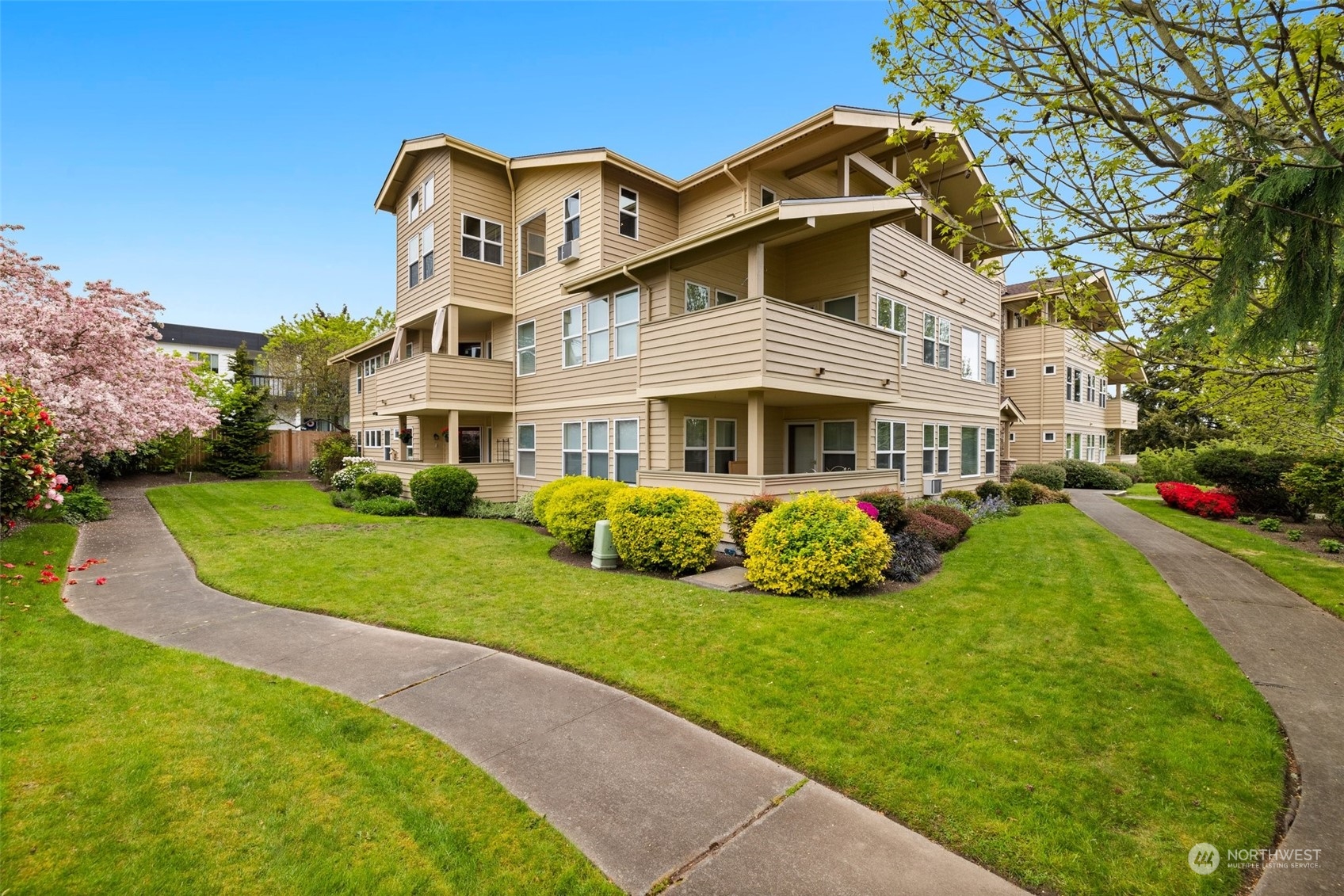 Burien, Washington 98166, United States, 2 Bedrooms Bedrooms, ,2 BathroomsBathrooms,Residential,Active,40973
