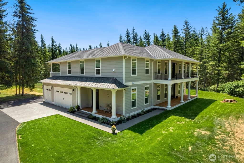 Photo of 30050 329th Place SE, Ravensdale, WA 98051 (MLS # 2405948)