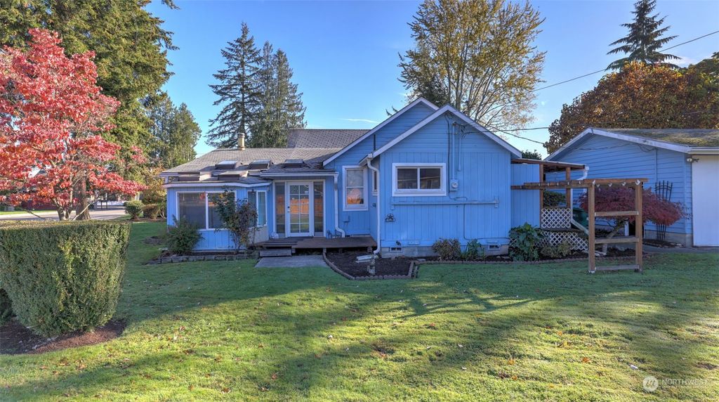 Photo of 235 3rd Avenue SW, Pacific, WA 98047 (MLS # 2311009)