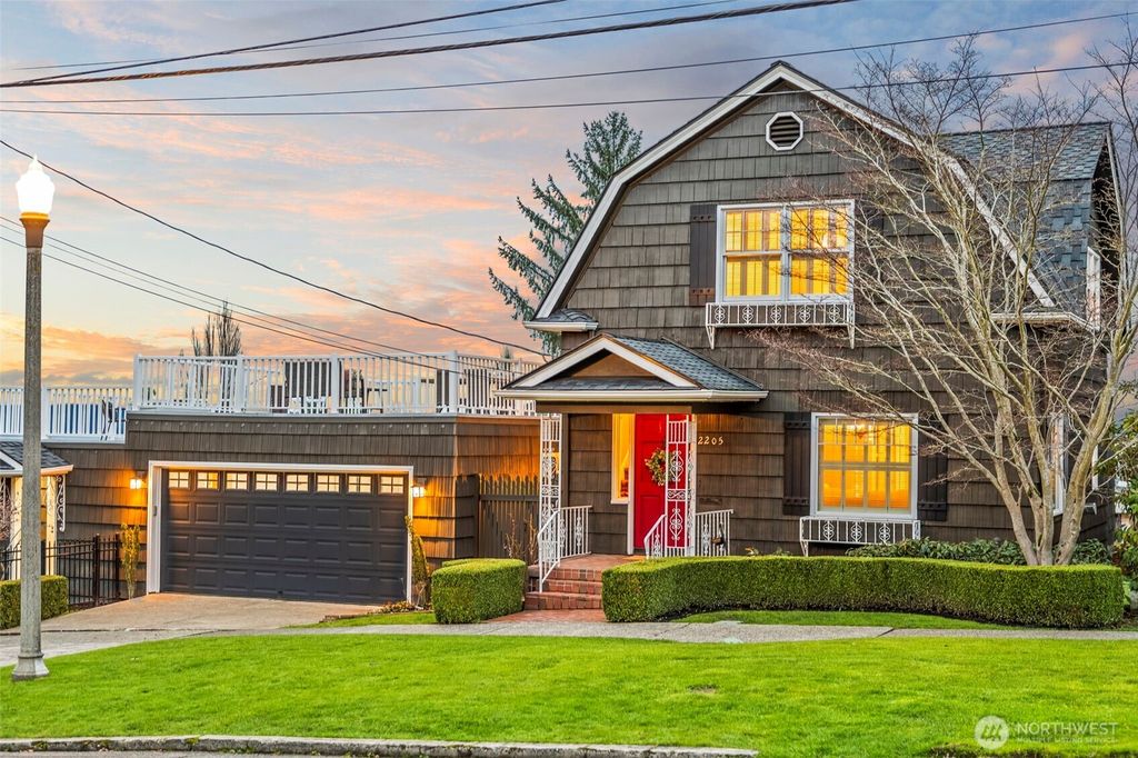 Photo of 2205 N Tacoma Avenue, Tacoma, WA 98403 (MLS # 2476370)