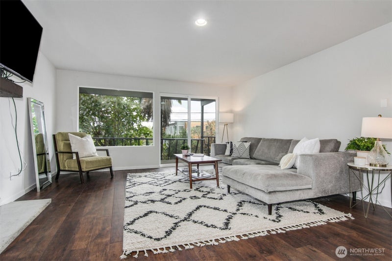 505 3rd Street