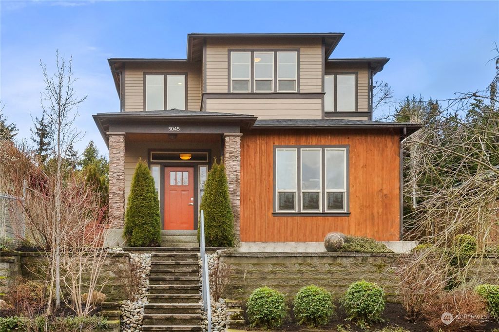 Photo of 5045 26th Avenue SW, Seattle, WA 98106 (MLS # 2194020)