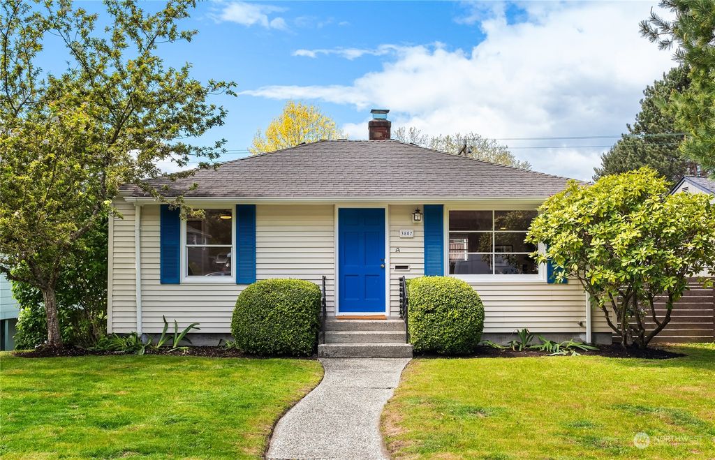 Photo of 3807 47th Avenue SW, Seattle, WA 98116 (MLS # 2234971)