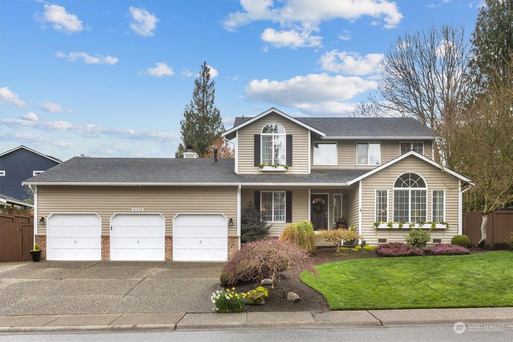 Photo of 2204 112th Drive NE, Lake Stevens, WA 98258 (MLS # 2215130)