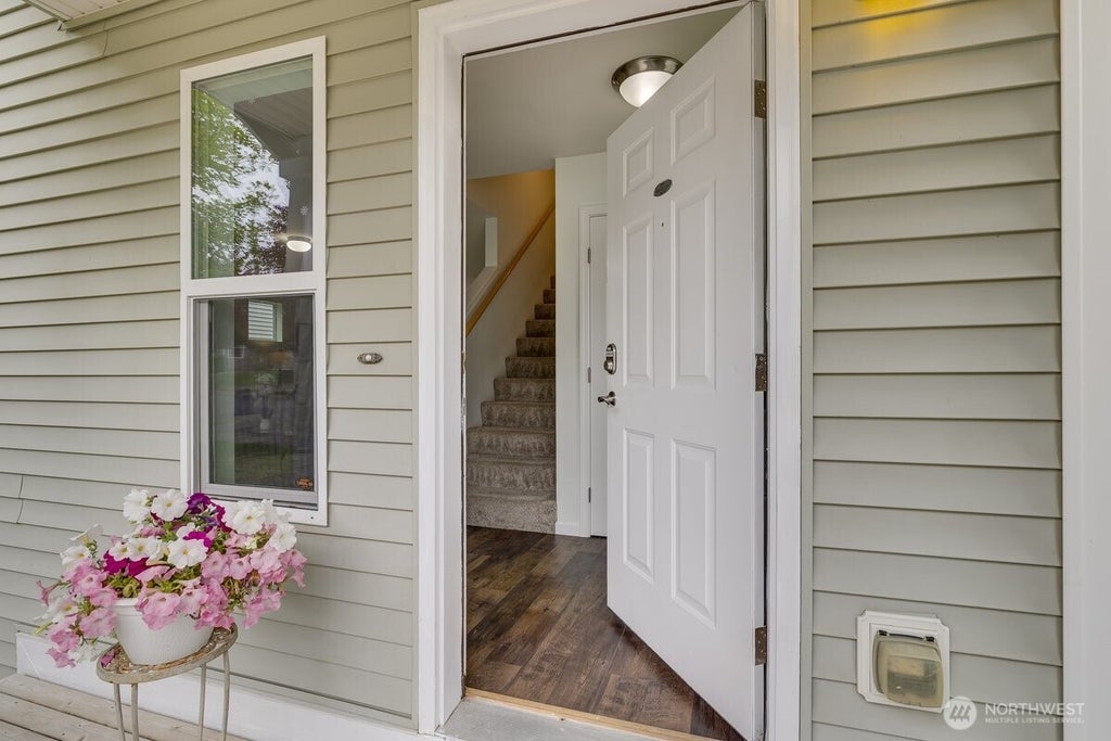 Photo of 2703 105th Avenue SE, Lake Stevens, WA 98258 (MLS # 2546288)