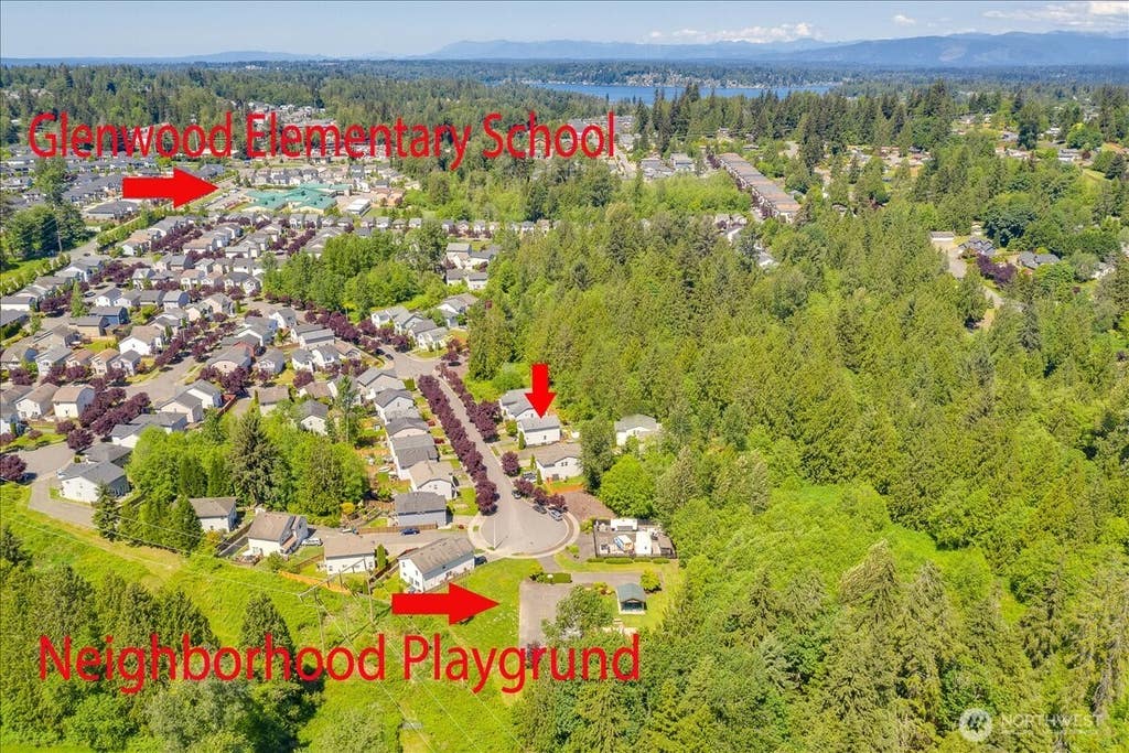 Photo of 2703 105th Avenue SE, Lake Stevens, WA 98258 (MLS # 2546288)