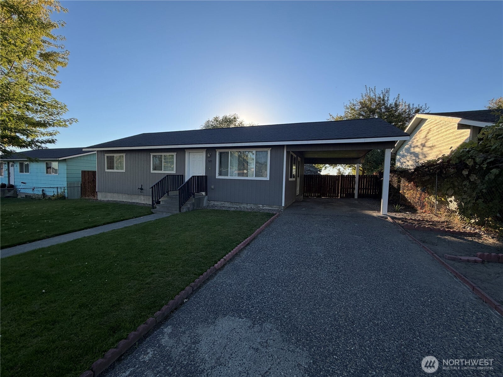 520 S Douglas Avenue