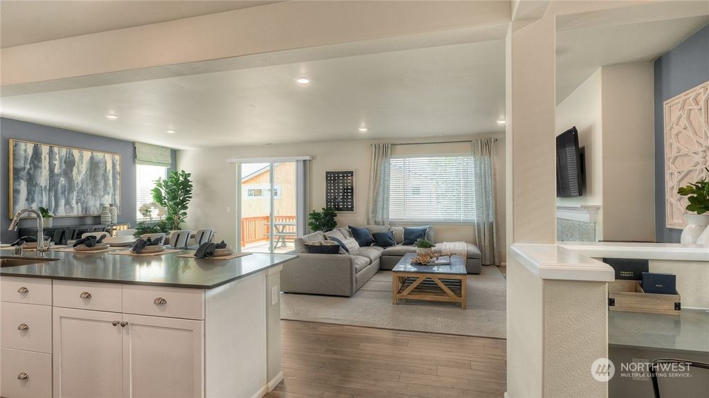 Photo of 977 122nd Avenue SE, Lake Stevens, WA 98270 (MLS # 2002961)