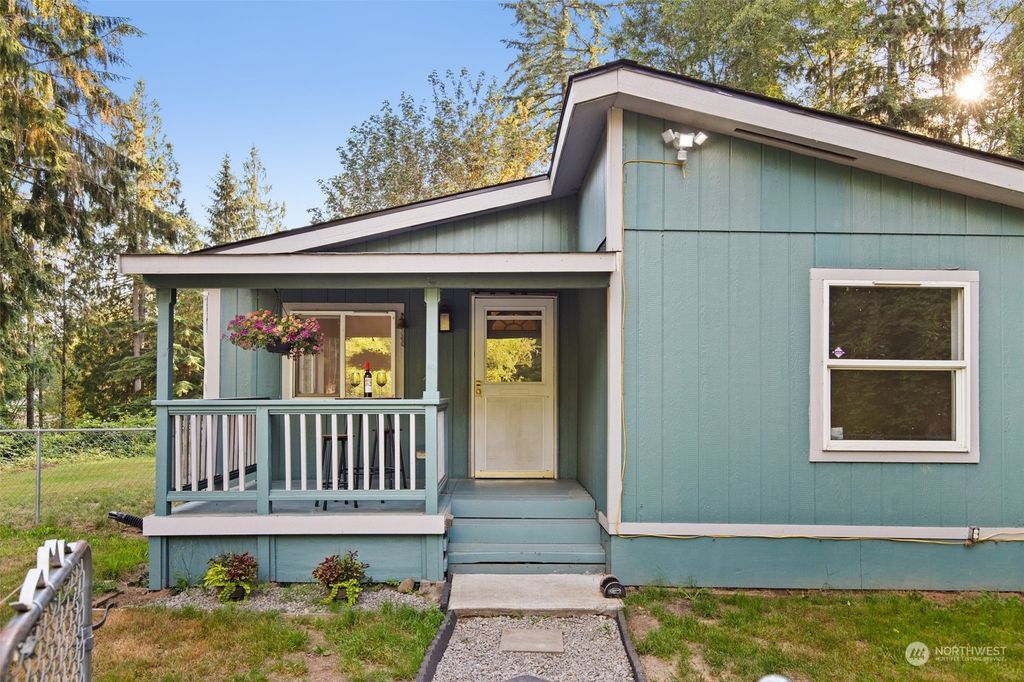 Photo of 24414 106th Avenue NE, Arlington, WA 98223 (MLS # 2278922)