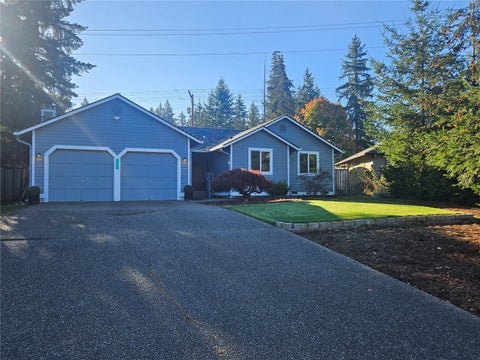 Photo of 19041 SE 271st Place, Covington, WA 98042 (MLS # 2596264)